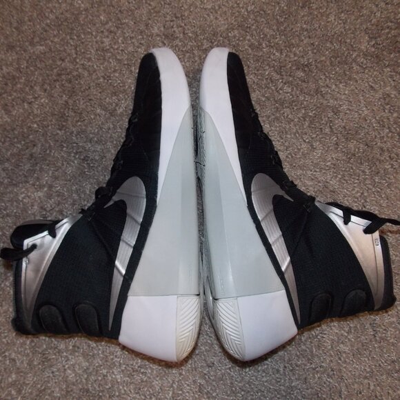 Men's Nike Hyperdunk 2015 Size 12 - Picture 4 of 10